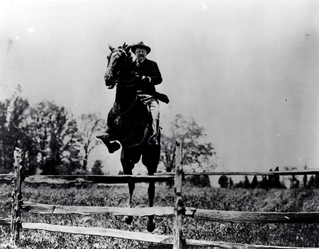 Theodore Roosevelt riding Bleistein